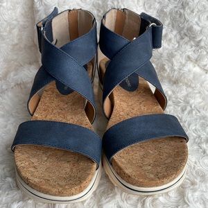 NWOB 🔥ADRIENNE VITTADINI🔥 sport Cecilia sandal Sz 6.5